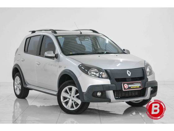 RENAULT SANDERO 1.6 STEPWAY 16V FLEX 4P MANUAL RENAULT SANDERO 1.6 STEPWAY 16V FLEX 4P MANUAL